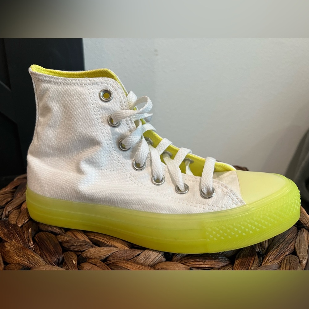Converse Ctas White And Neon Yellow Soles, Women’s Si… Gem
